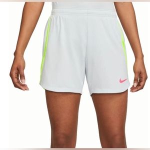 NWT🔥Nike Women's M Dri-Fit Soccer/Futbol Shorts